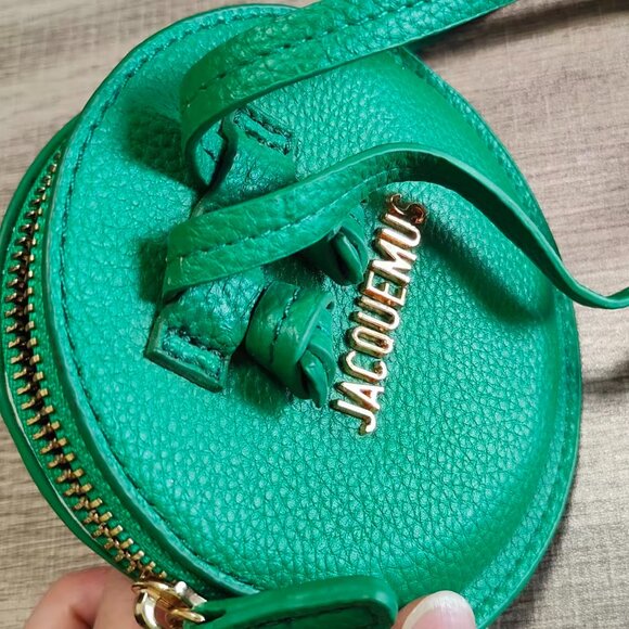 JACQUEMUS Green Round Cake Pack - Picture 3 of 3